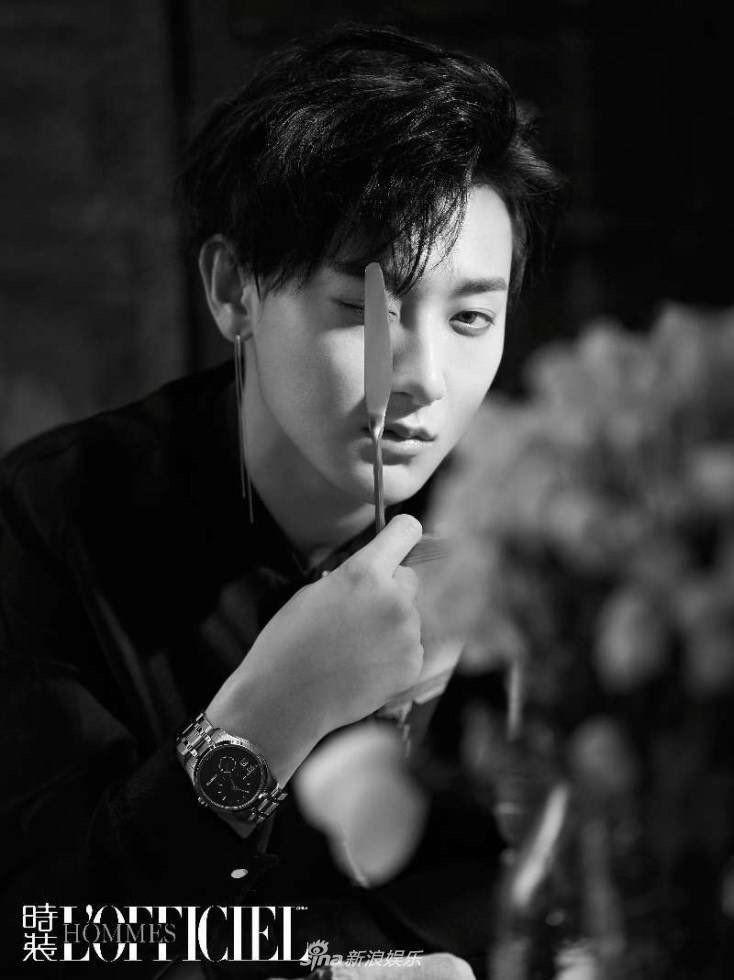 HAPPY BIRTHDAY HUANG ZITAO 