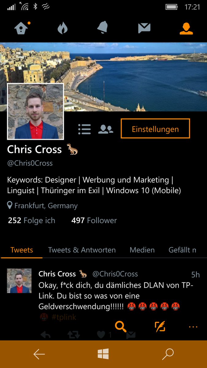 Chris0Cross's tweet photo. Black is back 😅 #Twitter5 #WP https://t.co/xQ5XD4yLyN