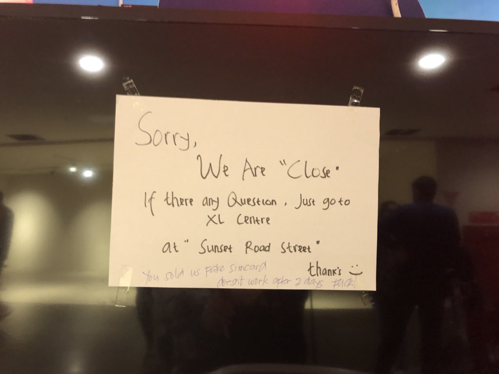 its6483's tweet image. @XLAxiata_Tbk 
We bought a simcard 2days ago in the Airport XL booth for 250,000 IDR and now it’s not working. Why you put a booth to SCAM the foreigners? When actually, simcards are for local people only? I will surely make this a trending to warn all Foreign tourist. #fakeSIM