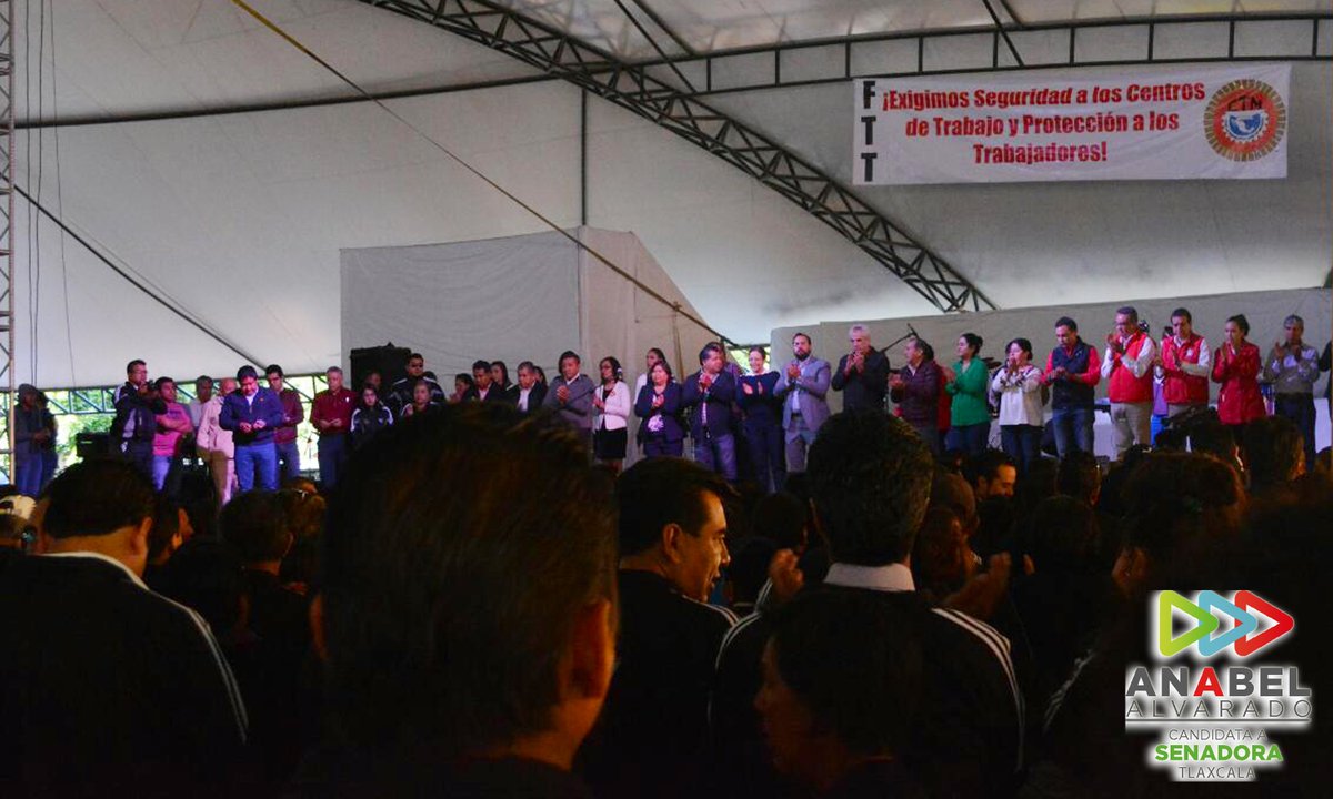 AnabelAlvaradoV's tweet photo. Junto con @JoseAMeadeK vamos por mejores condiciones para las y los mexicanos, salarios dignos, salarios iguales entre mujeres y hombres, pero sobre todo con seguridad social para quienes trabajan y sus familias. #AvanzarContigo https://t.co/xsgHpXFpsz