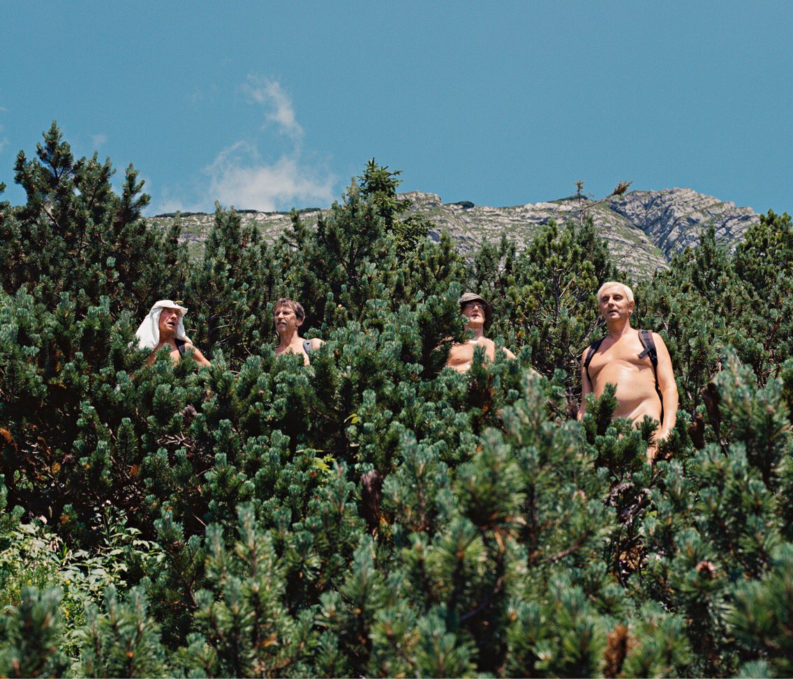 PRINT RELEASE // Check out this month’s featured photographer Roshan Adhihetty.. // More: apartial.com/monthly_editio… //