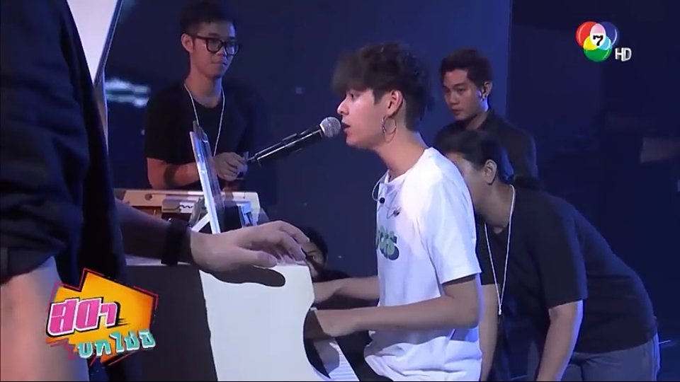 earnyd3535's tweet image. เสื้อยืดสีขาวก็ทำละลายได้//งือออ

#thetoys #Thekia 
#thetoysthetoysthetoys