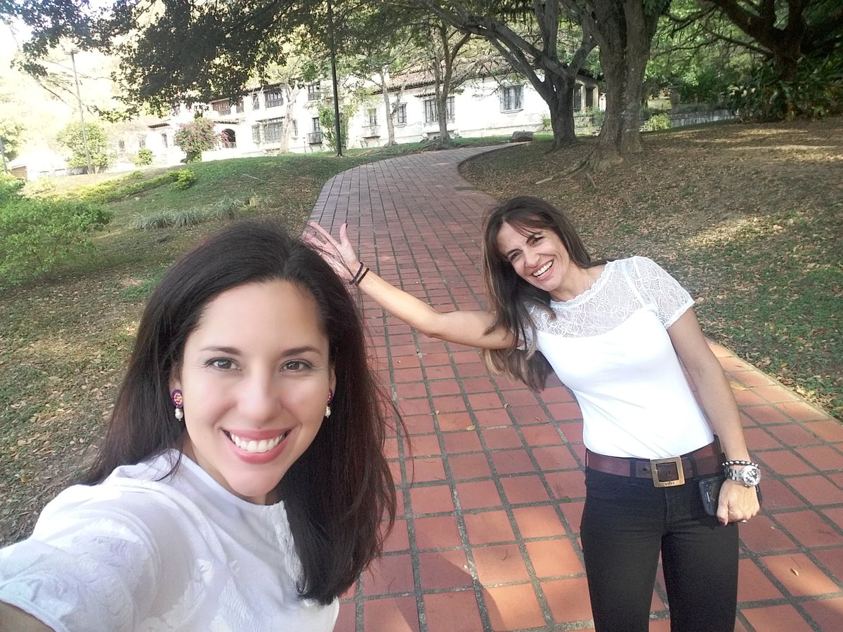 Desde <a href="/CorporativoCafe/">Café Corporativo</a> trabajamos para lograr historias de éxito corporativo en una #Venezuela de oportunidades. #DíaDelTrabajador #RetoPaís