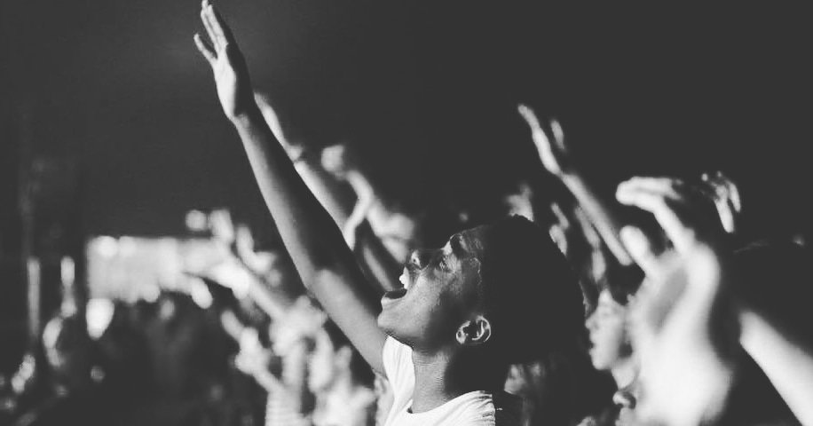 ever_lastinggod's tweet photo. ~Created To Worship~ 
Oh come, let us worship and bow down, let us kneel before the Lord, our Maker
.
.
.
#psalms95 #biblereading #bibleverse #worshipevent #manchesterworshipschaos #livemusic #heartofworship #gospel #gospelevents #freeticket #praisemedley #praiseandworship https://t.co/XpCfFOIGIz