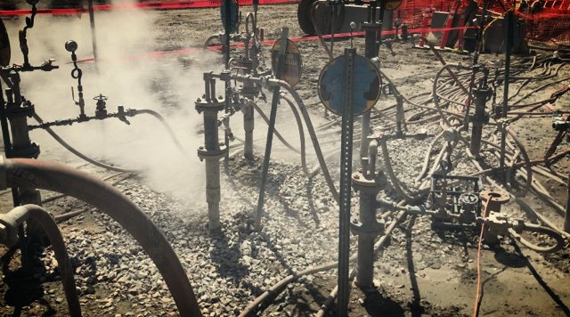 DOSECC's tweet photo. Since last October, DES has been drilling 100-170 ft holes in UT to allow the client to install "steam lances" downhole to thaw 30-50 ft of permafrost because of undesired ground settling and we are almost finished. (~135 holes, ~20,000 ft) #complexprojects #geotechnicaldrilling https://t.co/f2vlB3b50z