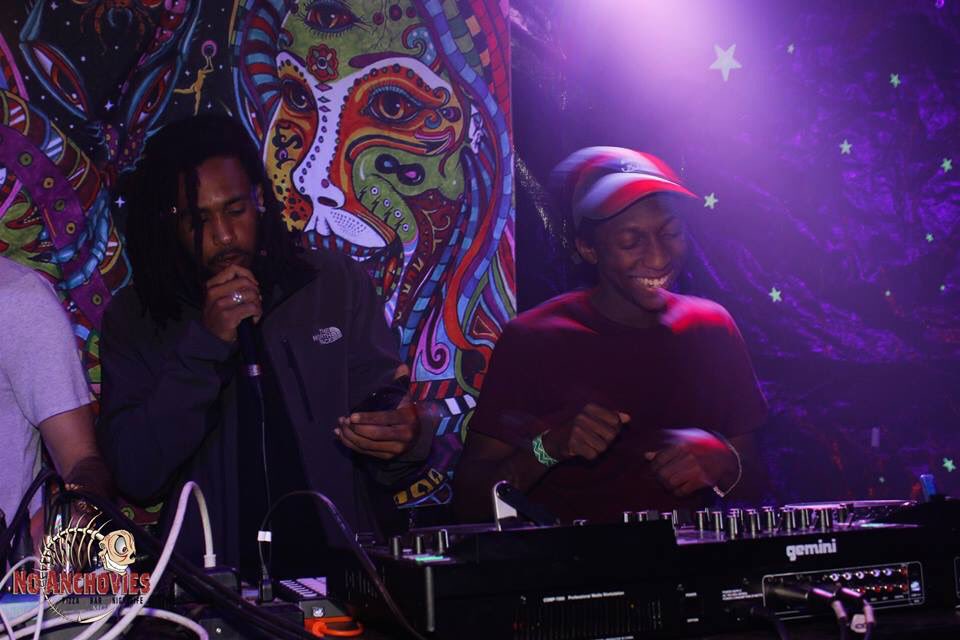 IsiahHaji's tweet image. #OpenAux tuesdays? You already know whats up 🤟 

Come for the drinks. Stay for the pizza. Live for the #music!