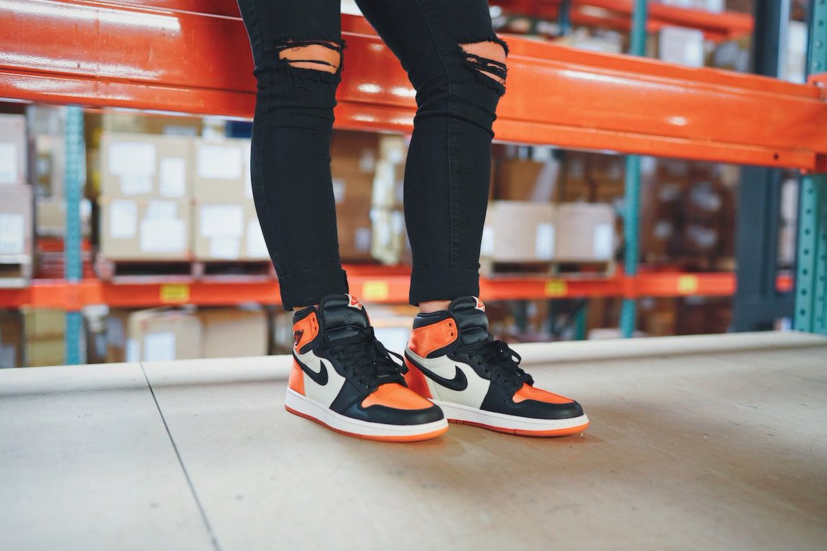 satin shattered backboard on feet