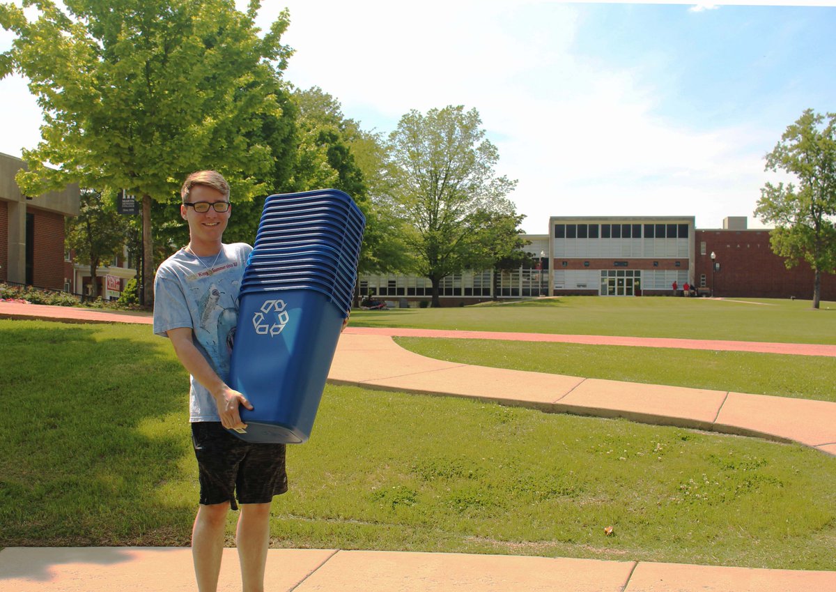 UT_Southern's tweet photo. Giles Co. Solid Waste generously donates recycling bins to Martin Methodist College. Solid Waste Department Director Julie Phillips meets MMC sophomore and Biology Club President Hunter Martin with the bins! @MMCBiology https://t.co/I4by9kmL4F