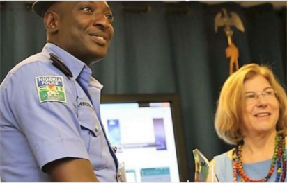 vanguardngrnews's tweet photo. BBC honours Nigerian police officer who has ‘never collected bribe’===has been published on Vanguard News - https://t.co/ipLUmWkQ2g https://t.co/GST2Q35xuH