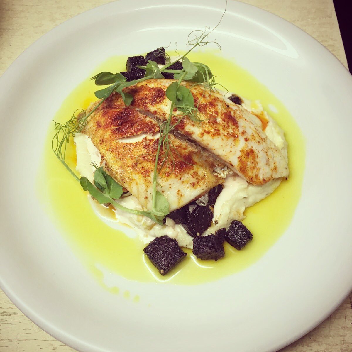 Spiced Fillets of Bream, Black Pudding, Gingered Leeks, Cauliflower Purée, Curry Oil #stmarys #islesofscilly #freshproduce #localproduce #glutenfree <a href="/CelticFishGame/">Celtic Fish & Game</a> @fruitsales