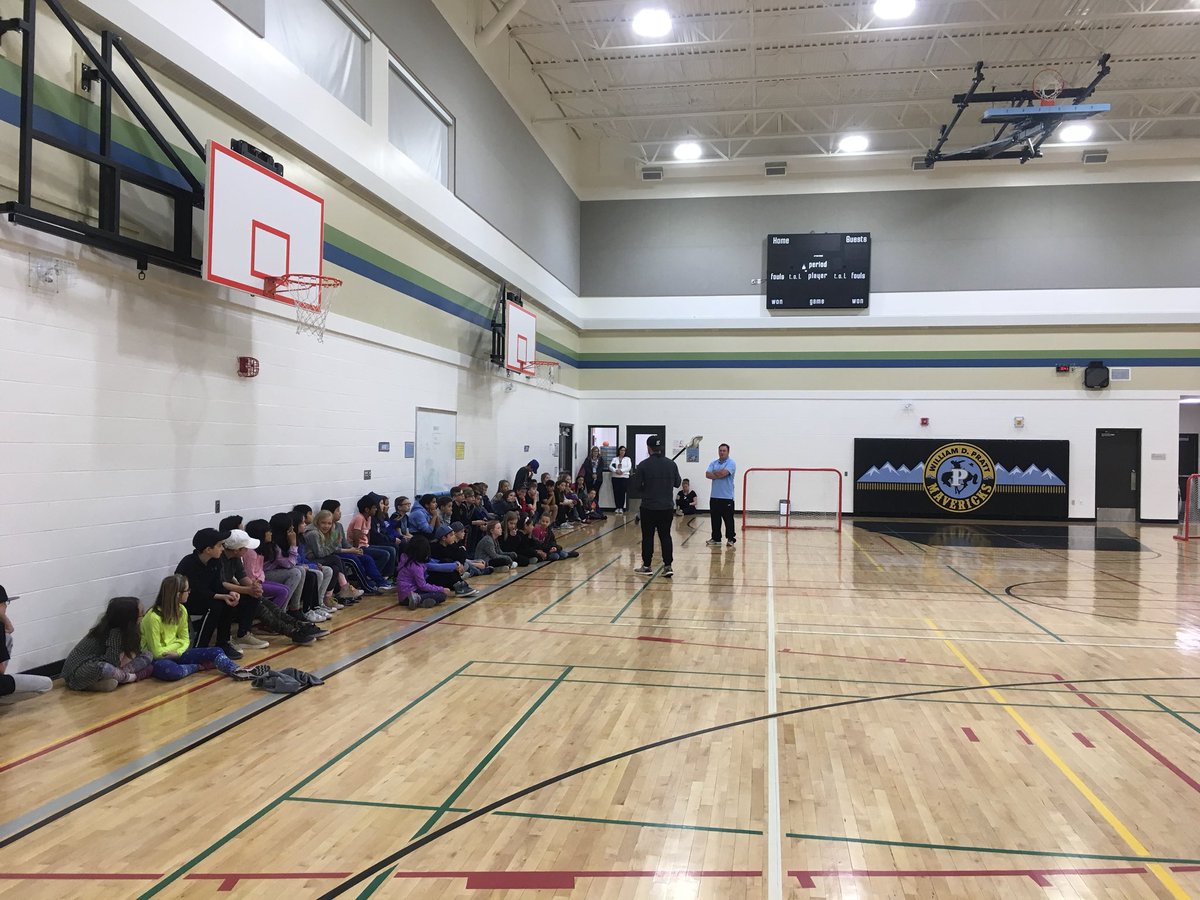 ELEV8Lax's tweet photo. HUGE Thank You to @WDPrattSchlCBE and our partner #calgaryfieldlacrosse for having us work with the 4th, 5th and 6th Graders this week!  We had a blast introducing lacrosse to over 400 students over the past two days! #yyc #lacrosse #alberta #gomavericks #growingthegame @yyCBEdu https://t.co/ch91ESBgCc