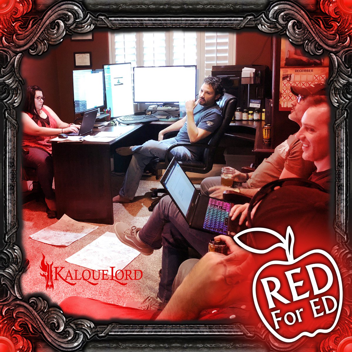 Who loves their teachers? 🙋🏻‍♀️🙋🏼‍♂️
-
-
#redfored #kalquelord #math #edtech #mathgames #learninggames #learnmath #mathdragon #beautiful #fun #educationgames #dragonart #conquermath