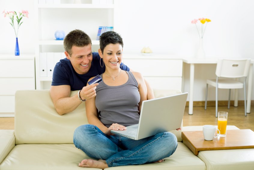 JuliaFKeyes's tweet image. Signing up for text or email reminders is a great way to be a responsible #creditcard us... cpix.me/a/45128986