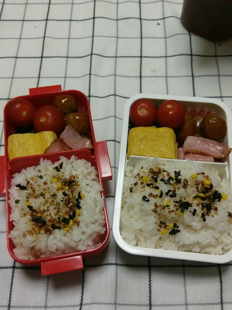 cppwMY3XuIsRKsZ's tweet image. おはようございます✨GWらしい暑い日が続いています。でも、今日は雨とのこと。明日から四連休ですが、予定はありません😭が、１日１日大事にいていきたいと思います。いつも同じようなお弁当でごめんね🙏💦💦