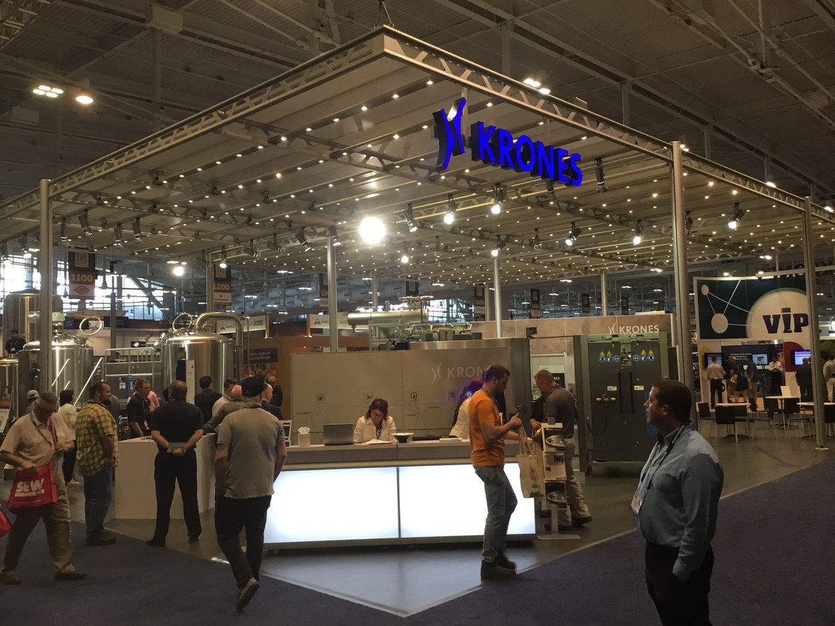 KronesInc's tweet image. #CraftBrewersCon is underway! Stop by booth 900 to say hi, grab a drink and check out our #Craftmate and #MicroCube! #CBC2018 #CBC18 #craftbeer 🍺