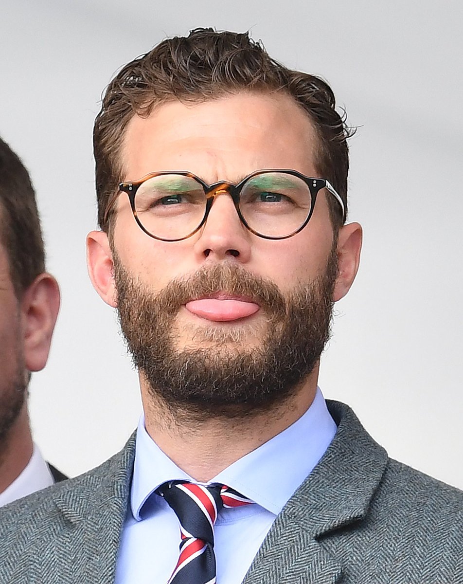jamiedornangrr's tweet photo. Happy birthday Jamie 🎉🎉 #JamieDornan https://t.co/TvSPJDGdeZ
