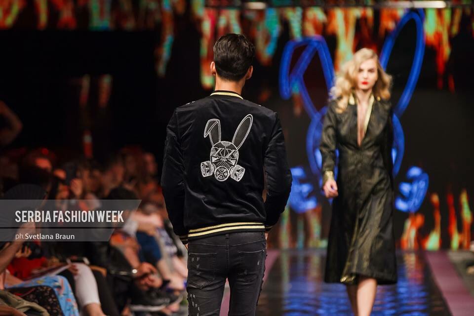 Fashion Vibes tweet media