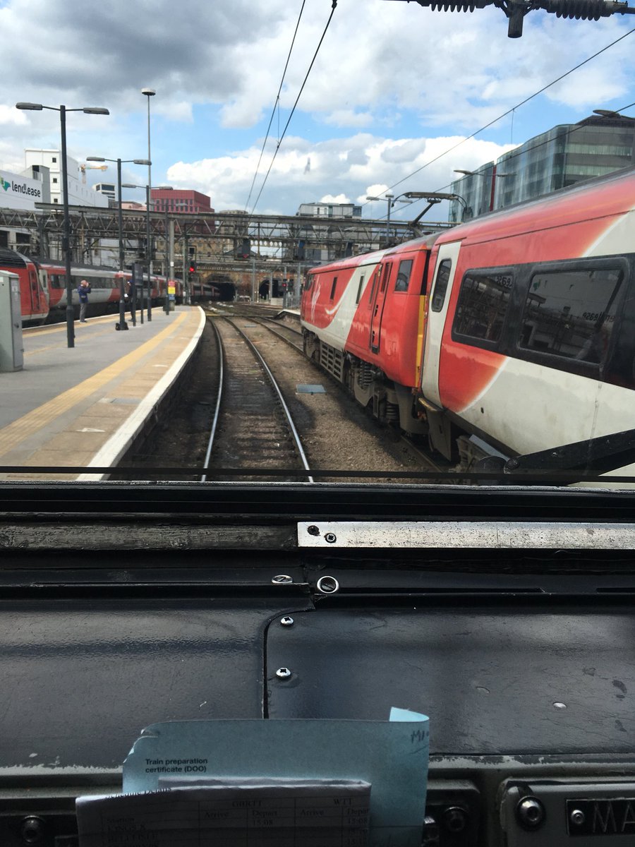 EastCoastDrver's tweet photo. #shortformed https://t.co/OwLoW03f2L