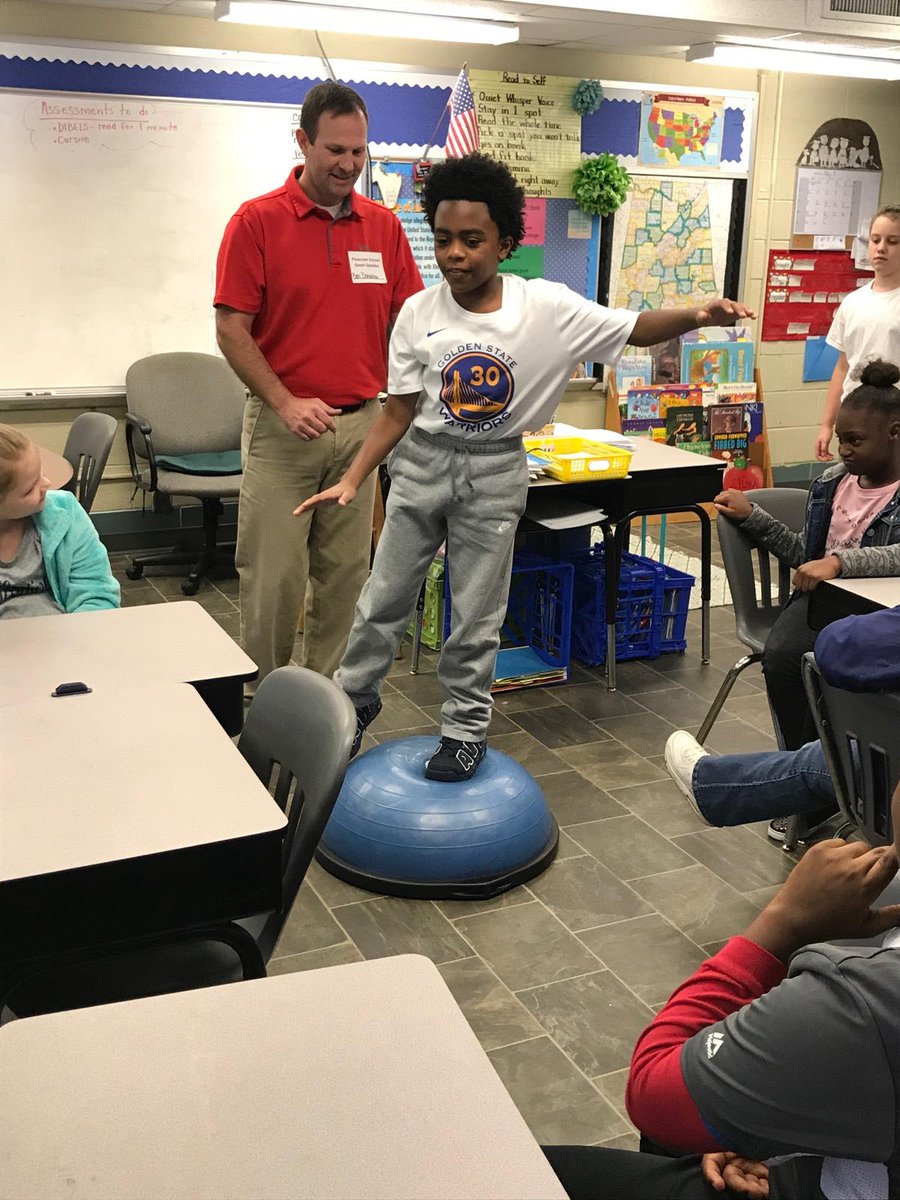 SabrinaWFlora's tweet photo. PLC at Pinecrest Elementary
@donahooPT Mr. Ben did an awesome job!
@ellenkerce https://t.co/uDz7ei1Duo