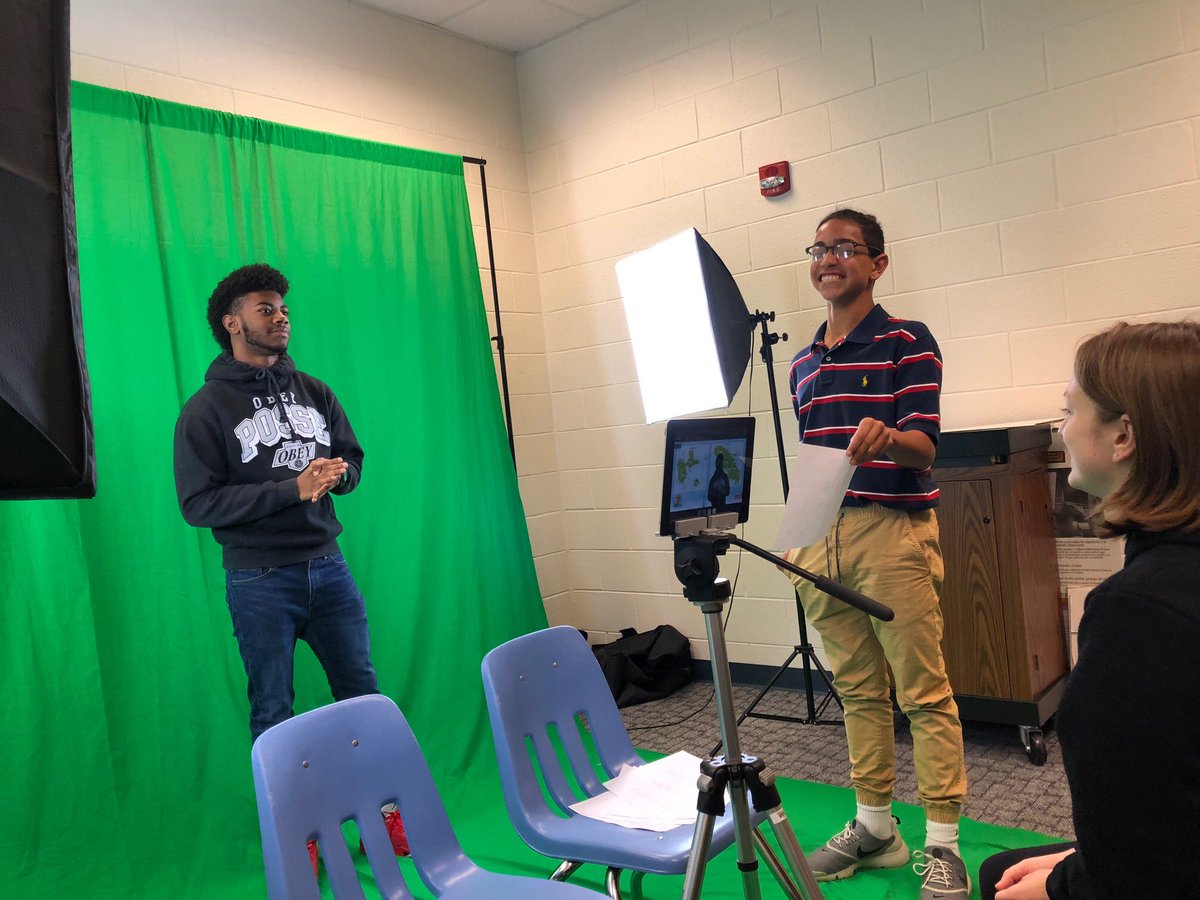 Warhill_MediaCenter (@whsmediacen) on Twitter photo Rocking green screen recording of weather for French class! <a href="/WarhillHigh/">Warhill High School</a> <a href="/WHSPrin_WJCC/">PridePrincipalWHS</a> Rocking green screen recording of weather for French class! <a href="/WarhillHigh/">Warhill High School</a> <a href="/WHSPrin_WJCC/">PridePrincipalWHS</a>