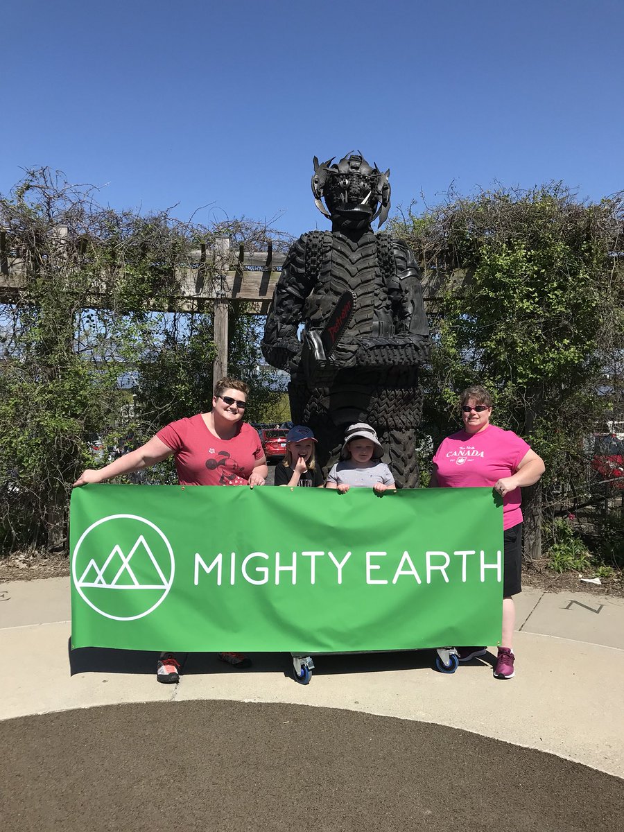 thetiremonster's tweet photo. Want to make sure your tires aren’t causing deforestation? So do I! I’m at the @cincinnatizoo with my @standmighty pit crew to teach fellow Ohioan’s about the impact of deforestation. Help me tell @goodyear to hold their current suppliers accountable for #DrivingDeforestation. https://t.co/j1fmIat7Cq