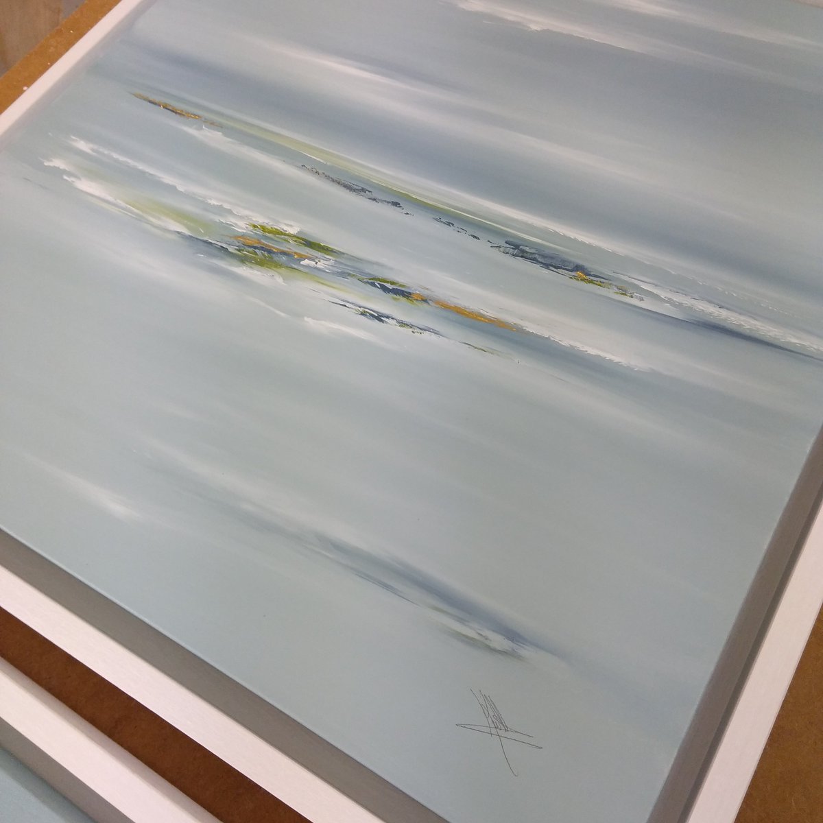 Bring the sea indoors. ! Paintings to help us feel calm and feel the sea breeze. !