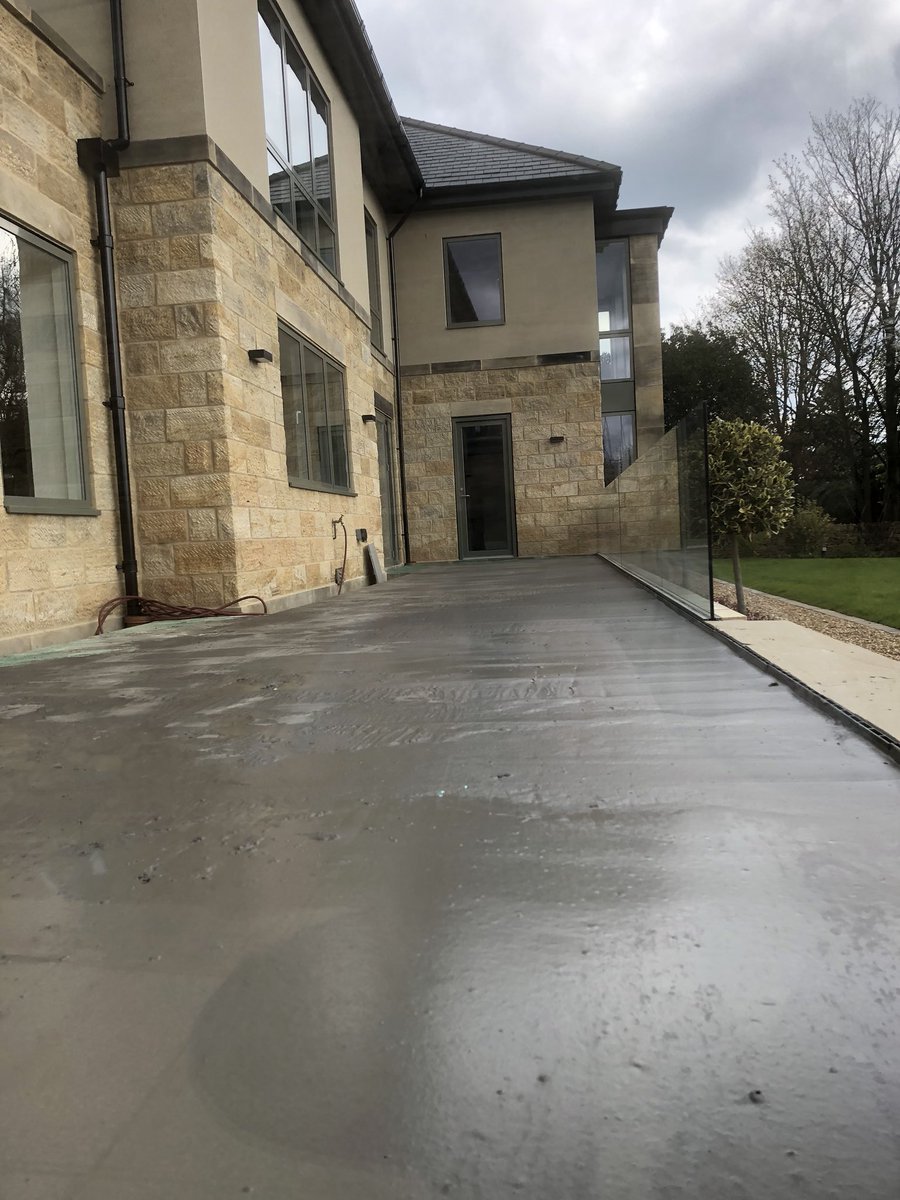 leedstilers's tweet photo. @Andrews_Tiles @leedstilers @tilemasteradhes @TilemasterTeam @tilemastercraig #levelflex #levelled #leeds #harrogate #tilingprep #tilingouyside #mattinginmoring #20mm #PorcelainTiles #ctd @CTDTrade @ctdtiles @architecttiles @ctd @Dural_UK @DesignHounds @InteriorDesign @tsjmag https://t.co/zzSOgaWzxz