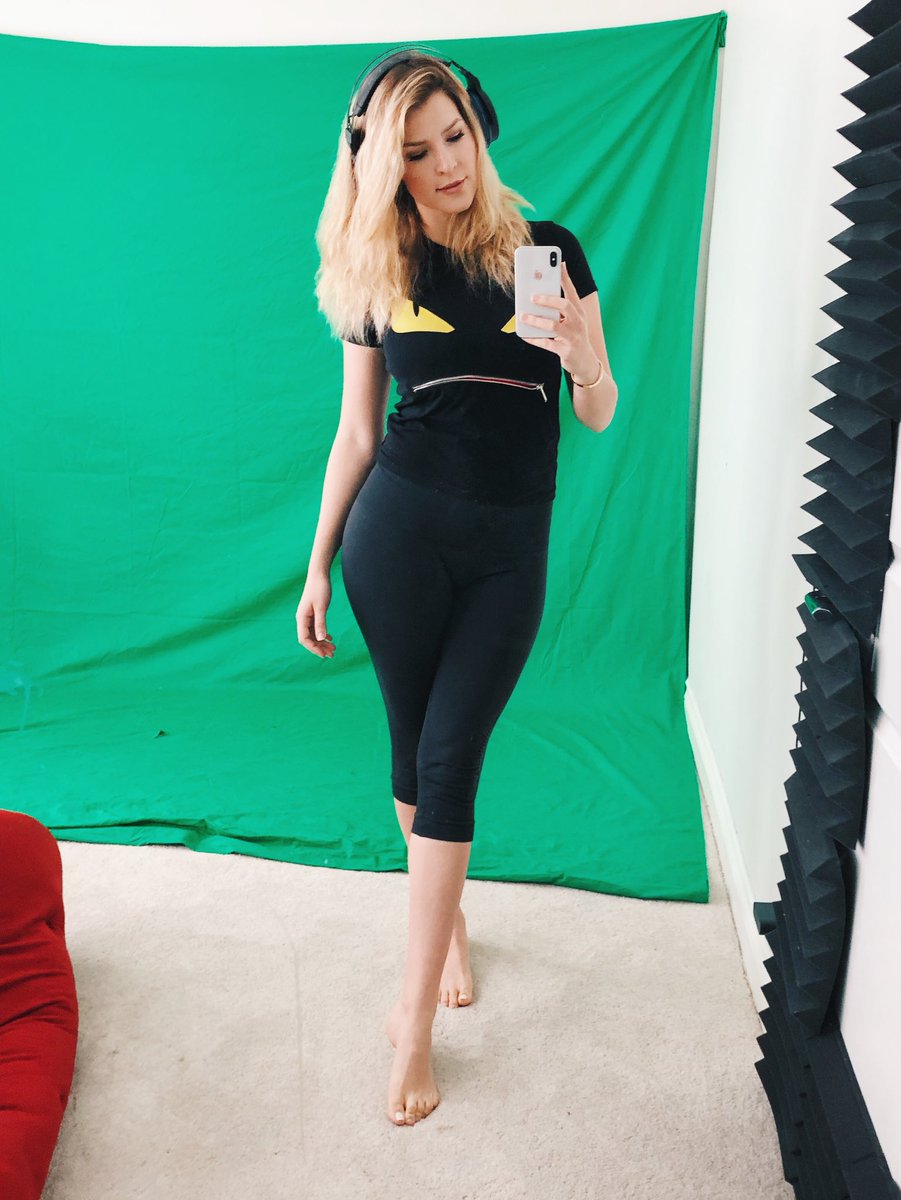 KittyPlays's tweet image. I am so excited to experience season 4 with you! Stop by now twitch.tv/KittyPlays
