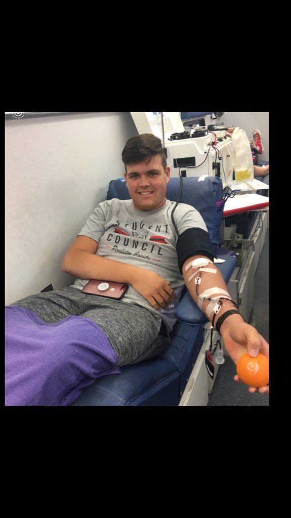 <a href="/bhall122/">Bradley Hall</a> was kind &amp; donated blood today!😃