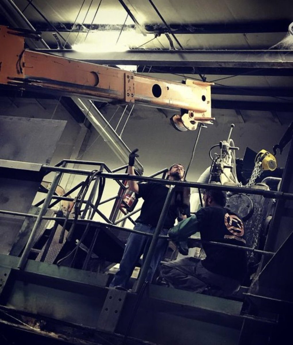 ppiparts's tweet photo. Knocking out this spin beam repair! #spinbeam #repair #mechanicalengineering #getitdone #shoplife #textile #precisionproducts #machineshop #machinist #mechanicalmonday #picoftheday https://t.co/FZWjm9DWNM