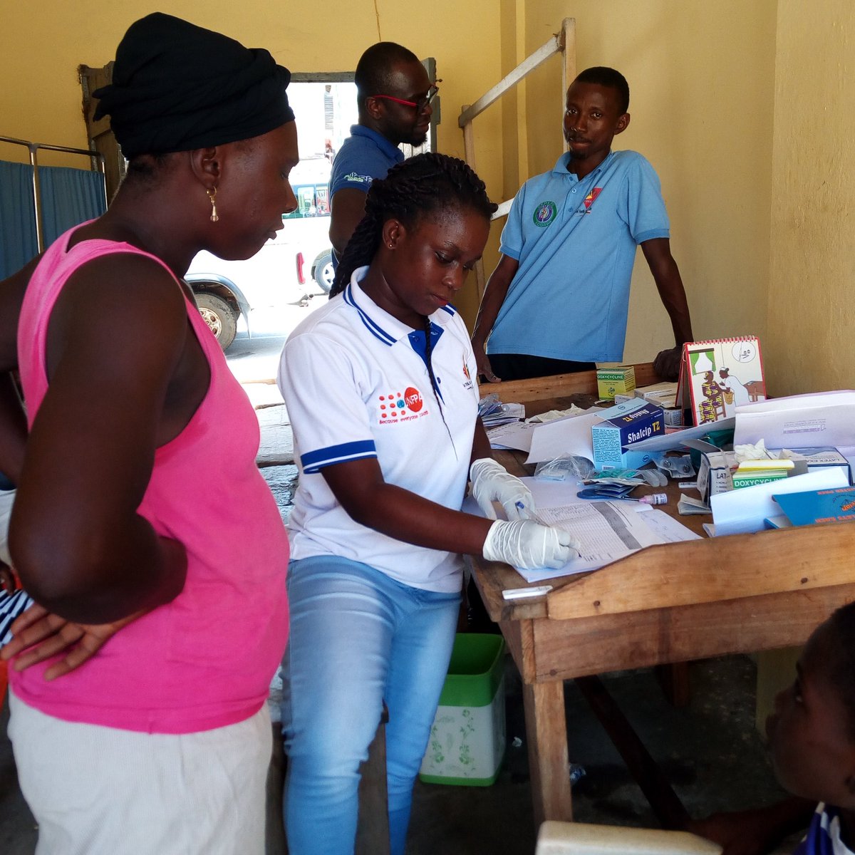 Spent the day with @UNFPAGHANA and @PPAGGhana in @CapeCoast ensuring #NoGirlisLeftBehind. We provided #SRHR education and #Contraceptive to several girls and young women in their reproductive age to prevent #STIs, #HIV and #UnwantedPregnancies @IPPFAR @YAMghana @MoGCSP_Ghana