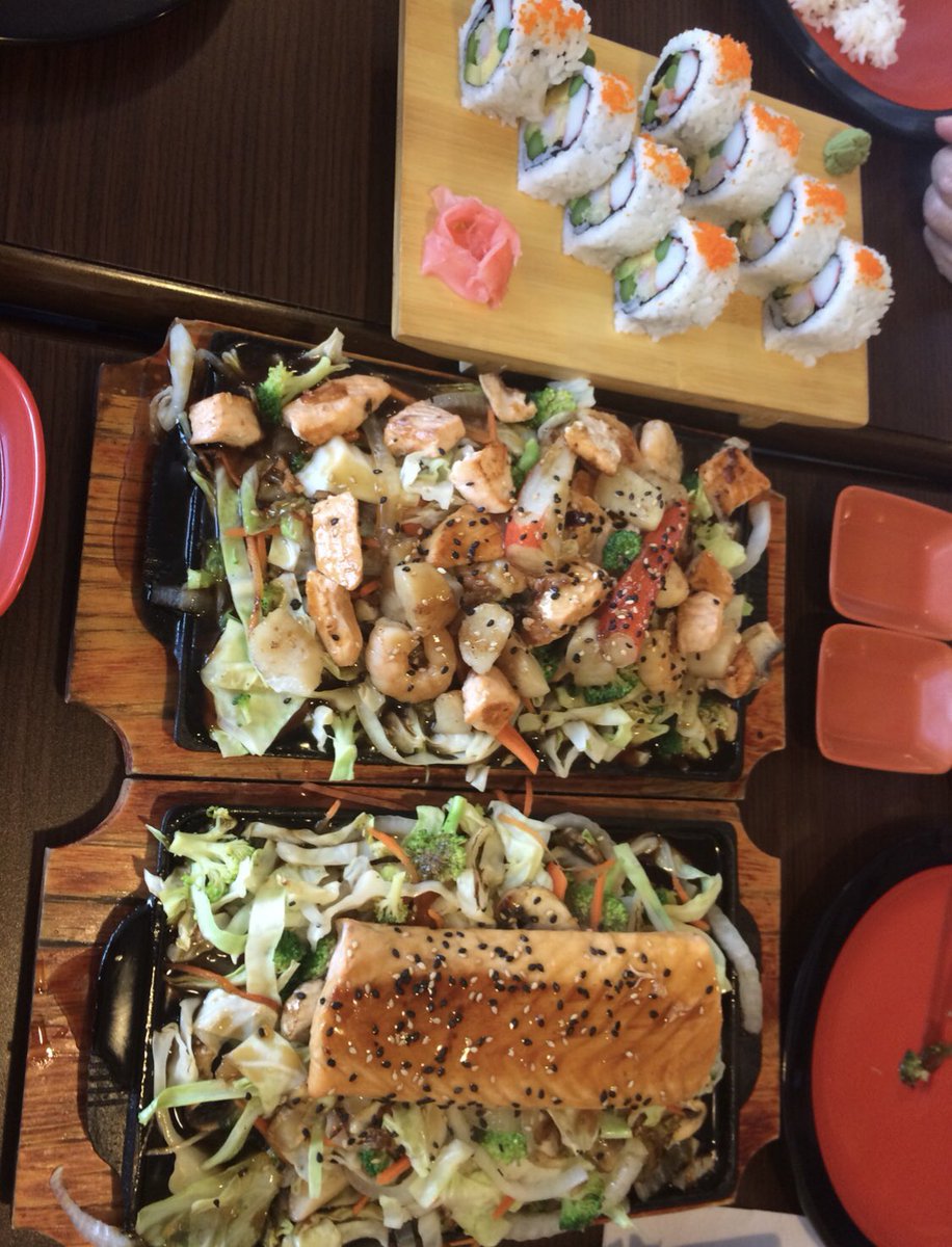 Happy Tsuki Tuesday! Enjoy 10% off today😊