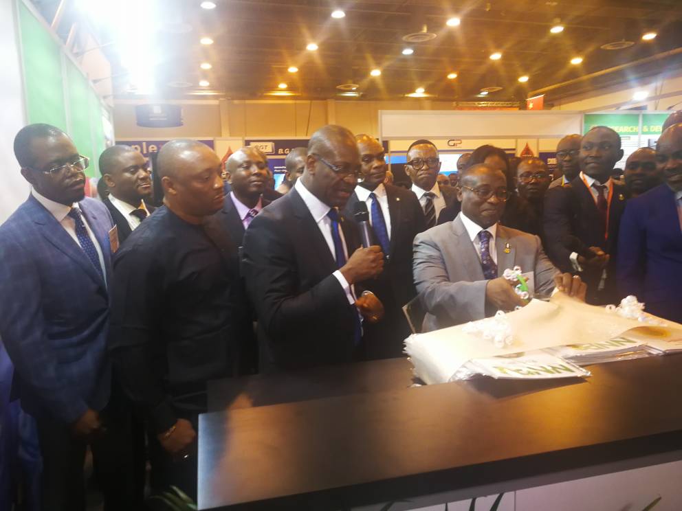 HonEmmanEkon's tweet photo. Today alongside @DrMKBaru, the GMD and top echelons of @NNPCgroup, flagged off the opening ceremony of this year's Oil and Gas Technology Conference in Houston, Texas. https://t.co/nCqQbokOXk