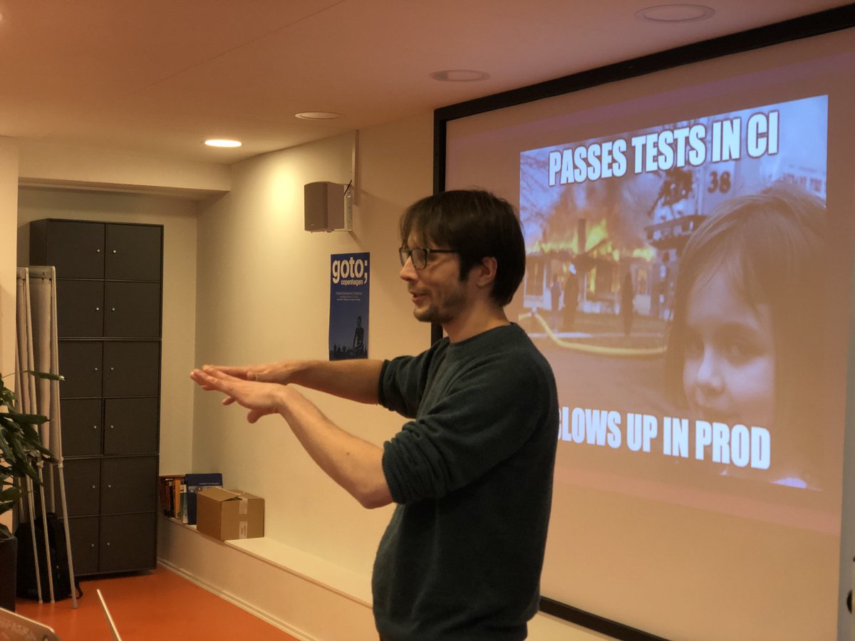 dockercph's tweet photo. Having a bad day at work and how to solve that with @getdotmesh with Kai Davenport #gotocph #kubecon 😅👏 https://t.co/uFKqQkn1dr