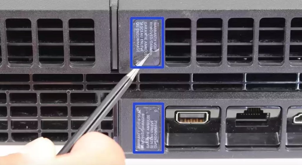 motherboard's tweet photo. The FTC is giving Sony, Microsoft, and Nintendo 30 days to get rid of "Warranty void if removed" stickers, which it says are illegal: https://t.co/gEWImB815w https://t.co/qRMXflGBBl