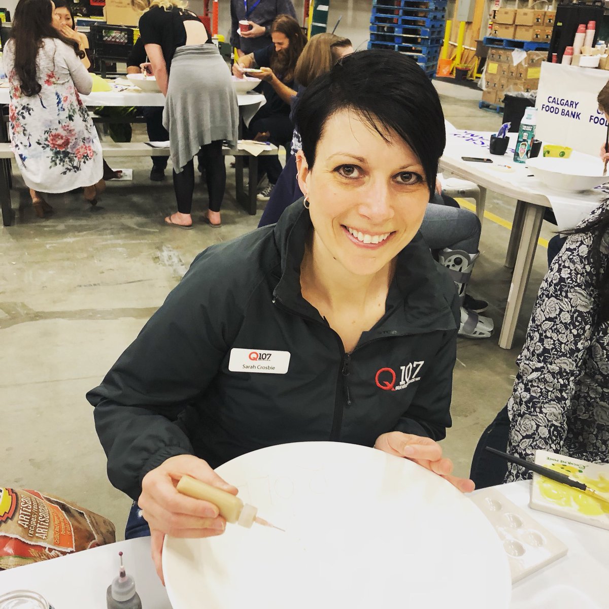1073edge's tweet image. We are down here at the @CalgaryFoodBank’s Empty Bowl event! Can’t wait to see what @SarahCrosbie does with her bowl! 
#BowlsYYC #FeedYYC