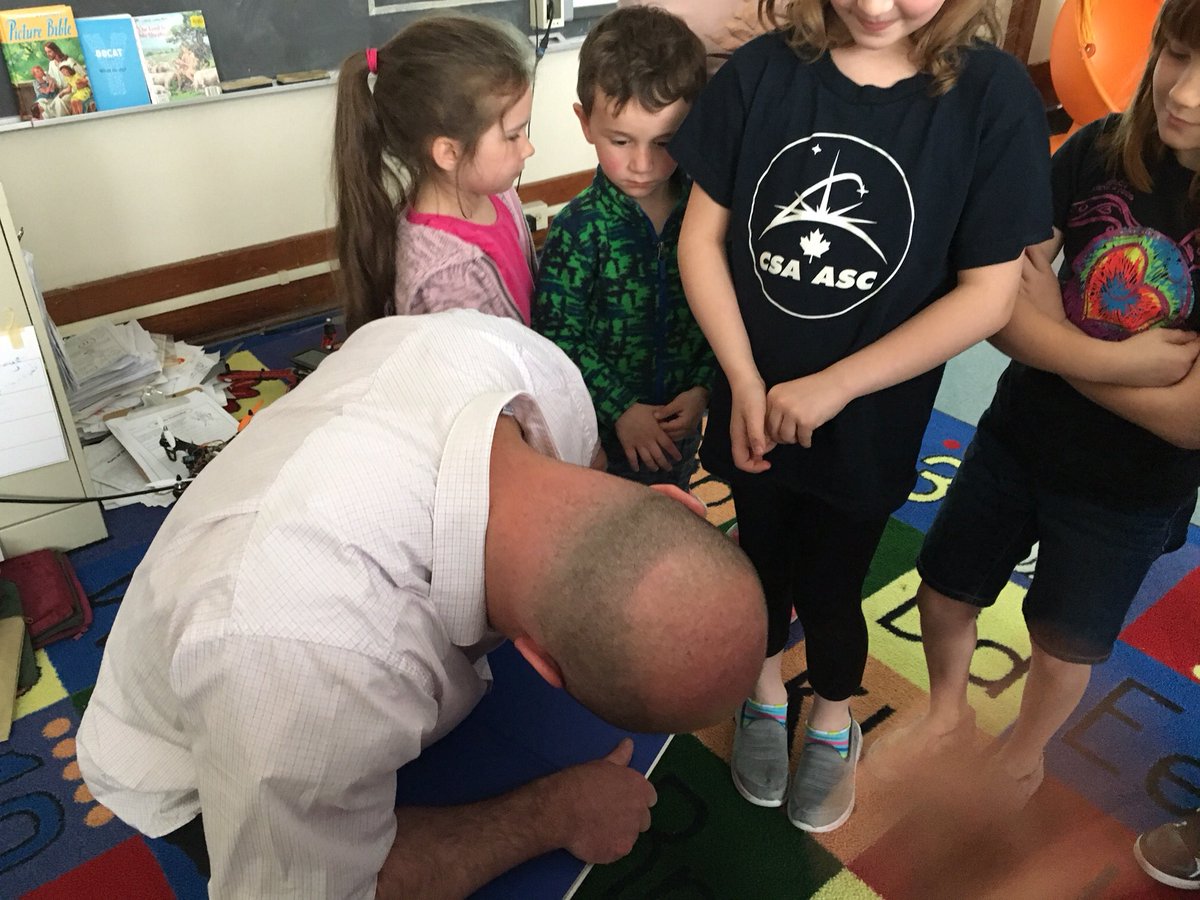 HealeyHeather's tweet photo. Excited to have Andrew Smith from Harrowsmith - a finalist for Canada’s next astronaut - share about passion, hard work, and growth mindset with our students at both schools! #space #grit @alcdsb_stpe @alcdsb_jjon @tlhulton https://t.co/kydmuXUuS6