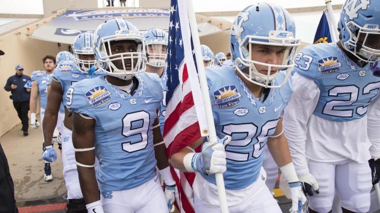 901_sxvxge's tweet photo. Blessed to receive an offer from North Carolina 🙏🏽#GoTarheels @RivalsJohnson @SWiltfong247 @johnvarlas @Football_BCS #DaSavageWay https://t.co/mYmu9jSn8h