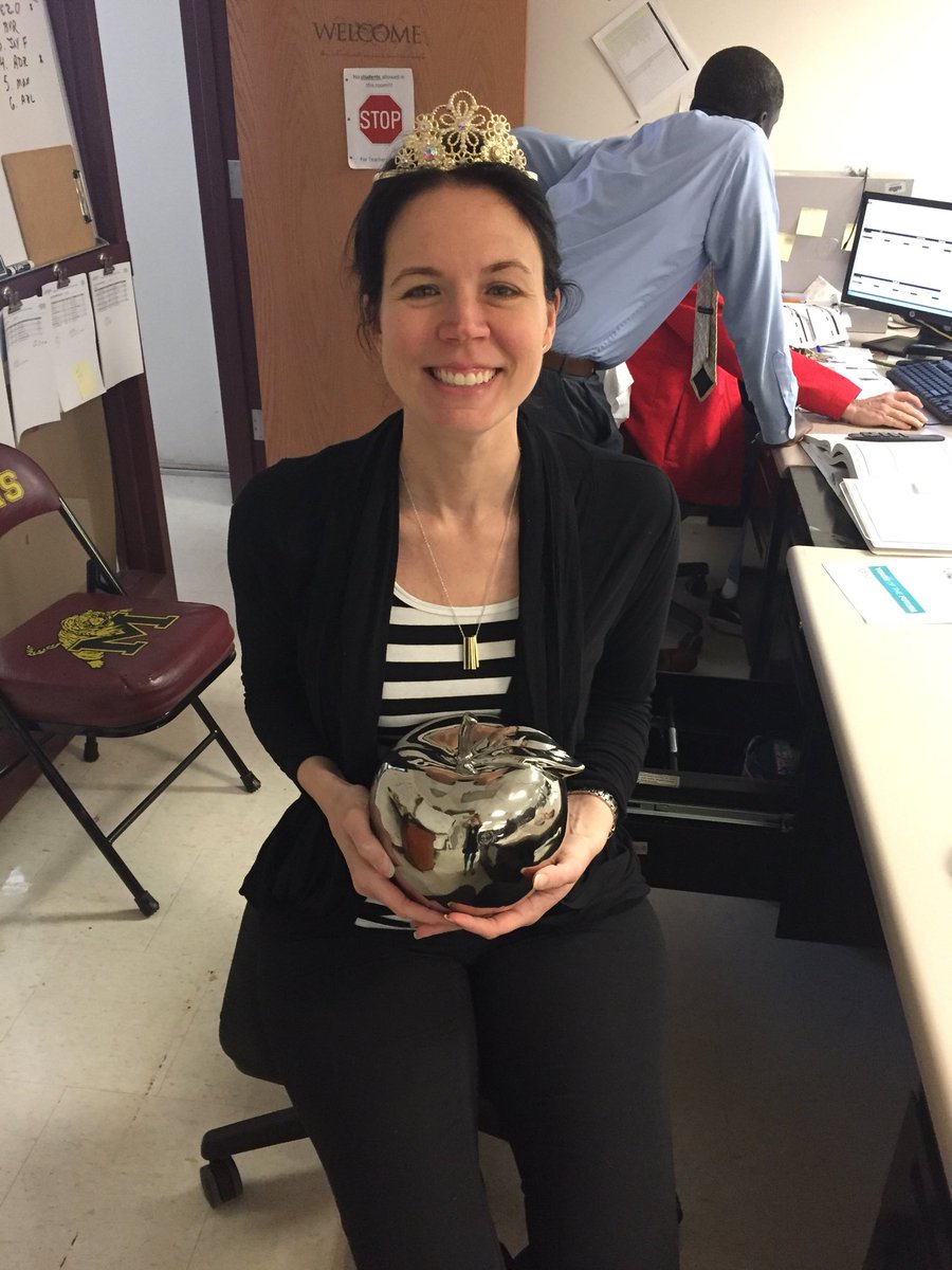 MHSGame_Design's tweet photo. Our very own Ms. LaFountain was crowned “Queen of Certifications” today. Her students during the 16-17 school year earned the most certifications in the district. @MiddletonSTEM @HCPSCTAE @ https://t.co/Z148mnwGEh