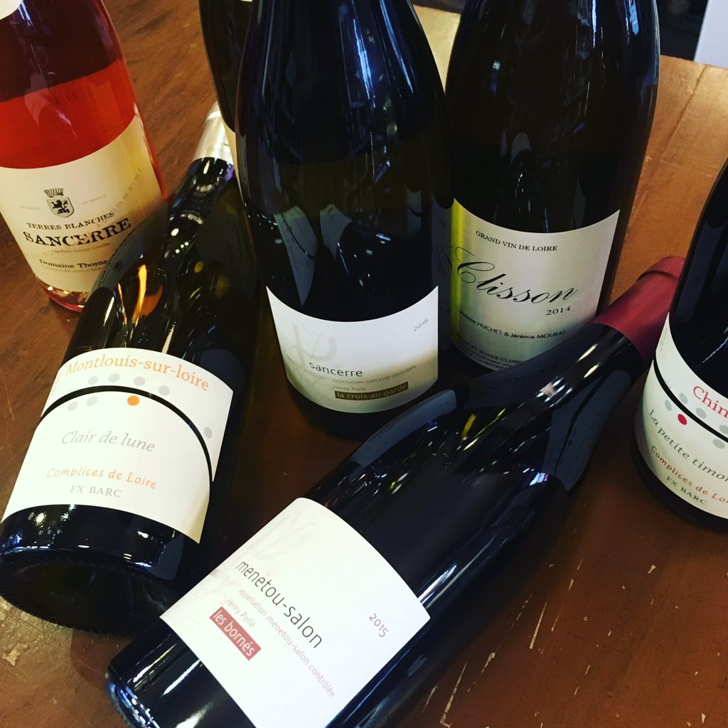 RuthDeveney's tweet photo. We've a new whopper line-up of Loire greats, just landed in time for the long weekend #Sauvignon #Pinot #melondebourgogne #chenin #checkemout #summertothemax #devsdundrum https://t.co/VeVt6zH44A