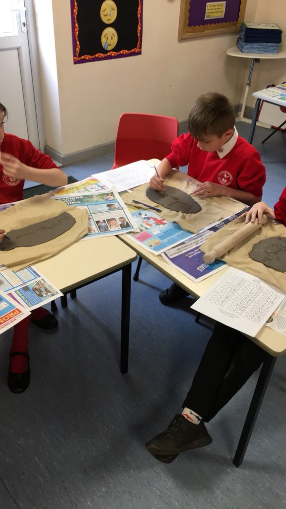 adilR328's tweet photo. Year 6 communicated their hieroglyphics knowledge through the medium of clay. #DSF #DSFStTYear6 https://t.co/D4prgOFeEk