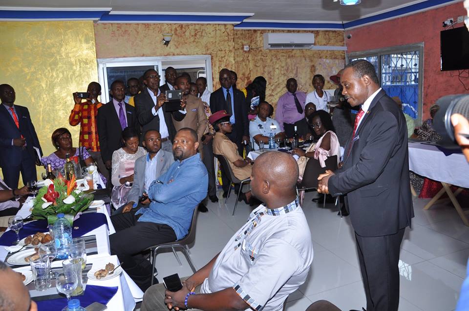 TradingCameroun's tweet photo. L'inauguration a bel et bien eu lieu , Tout les leaders était présent !
Ce fut un événement magistrale... https://t.co/bf3aosplsk