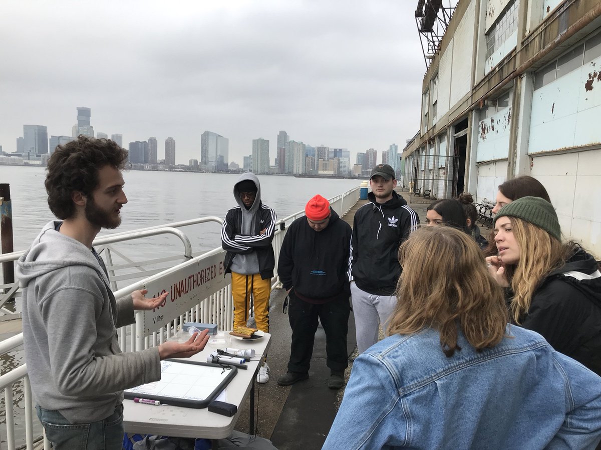 kaylynmurphyNYC's tweet photo. Nature and the City students last Friday learning about the Hudson with the @RiverProject! https://t.co/qSiUh7Bh2g