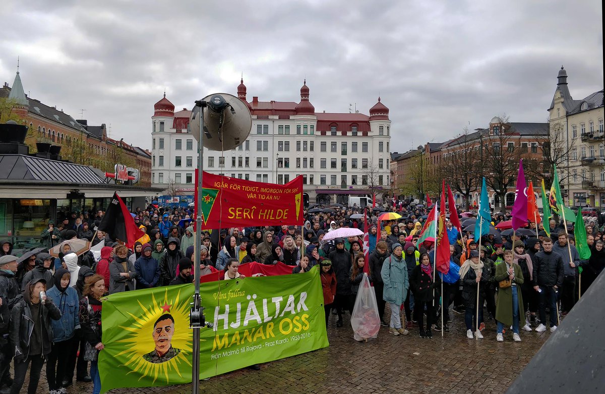 NCDK123's tweet photo. Bilder från dagens 1 maj demostration @alltatallamalmo @autonomorganis1 @realrojkom @AutonomousRevNA https://t.co/a4nuRiGWYB