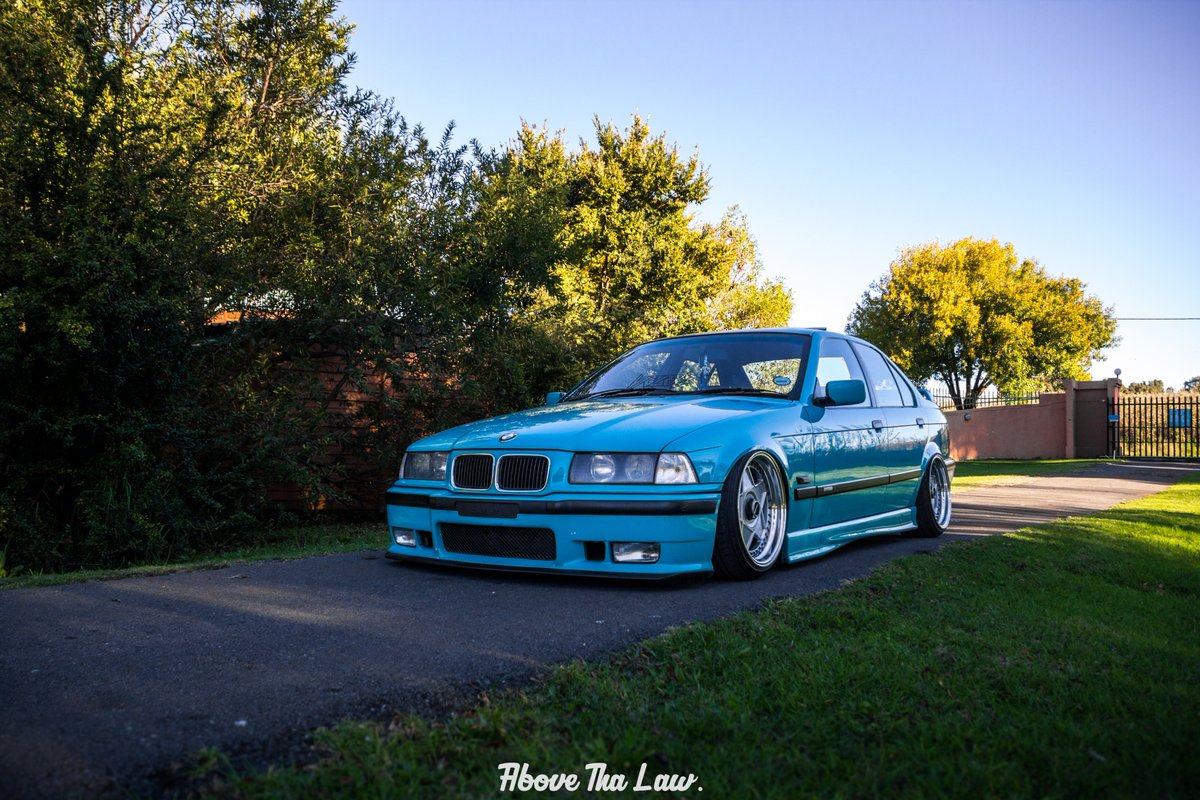 1egendarycars's tweet photo. BMW porn! https://t.co/dPMP9n3oHq