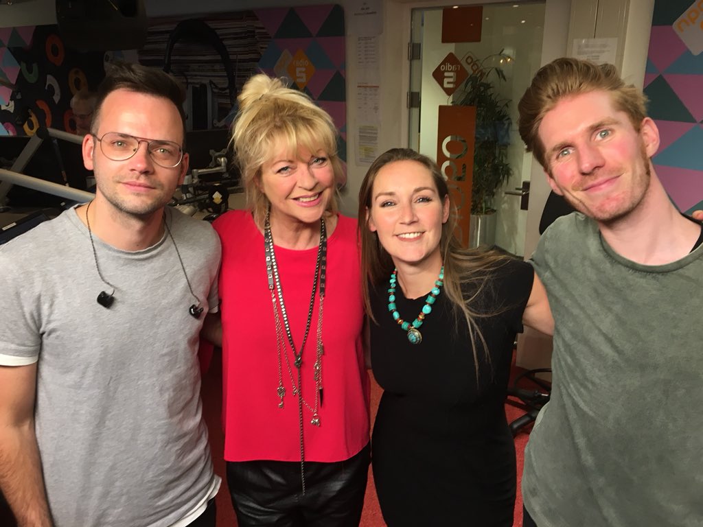 DeMAXradio's tweet image. Franse muziek in Club De MAX! vanavond. Katell speelde twee nummers van haar nieuwe EP J’Avance en wat klonk dat heerlijk!