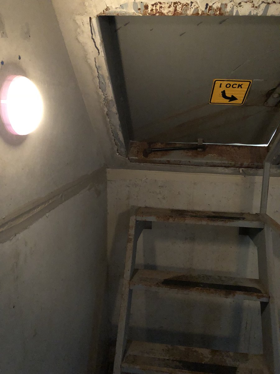 jpetramala's tweet photo. What it’s like inside one of the 30 storm shelters along the #kansasturnpike #kswx @breakingweather @accuweather https://t.co/ojqiw1feFV