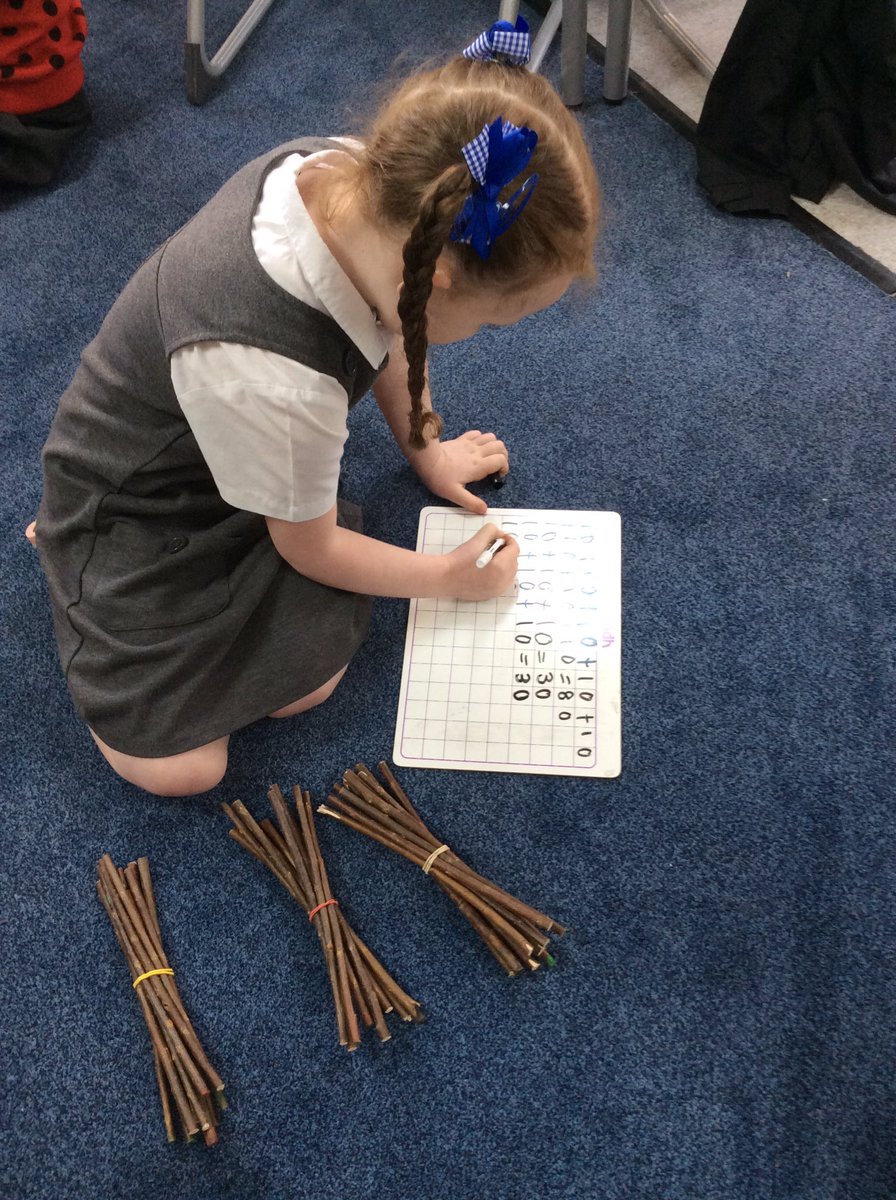 Y1JGPS's tweet photo. Our year one children have been working hard using repeated addition today . https://t.co/EYCfEDQMaQ