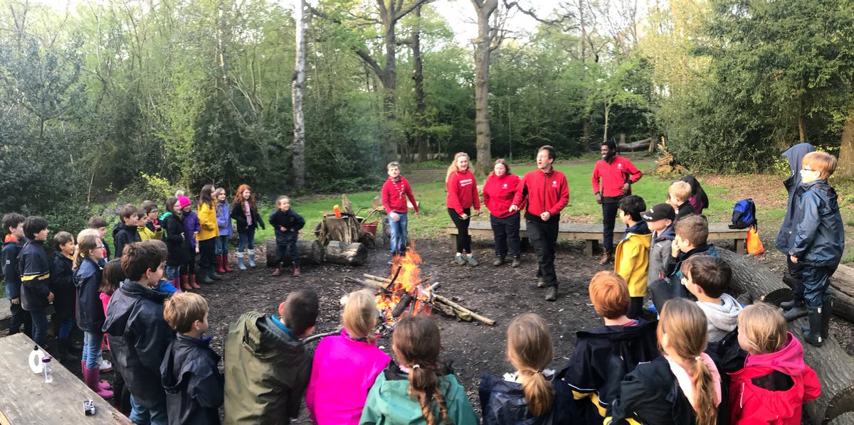 fulham_school's tweet photo. Brilliant campfire on our final night #Fpsyear4 https://t.co/nf69OnvShx