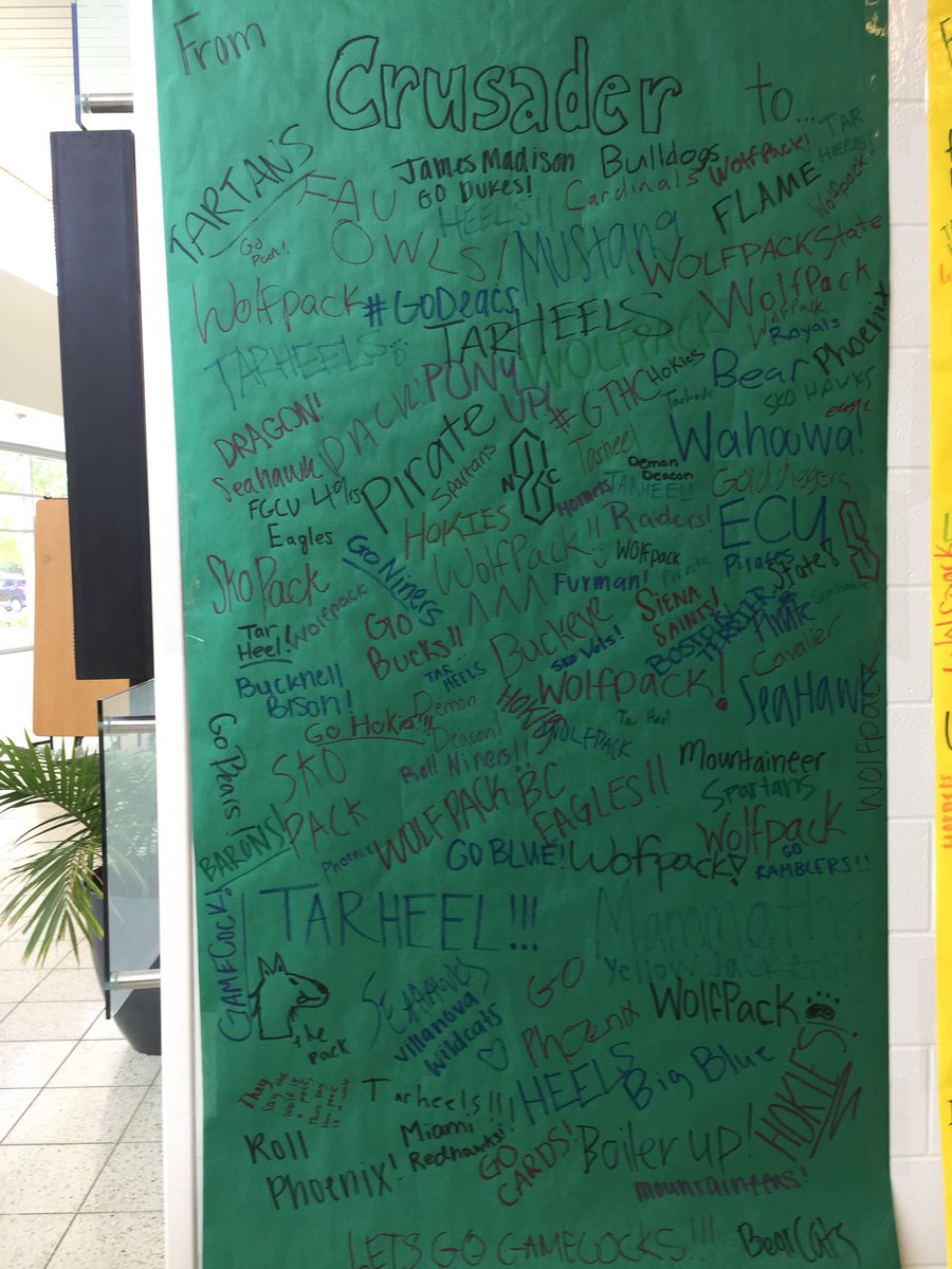 cc_cghsnc's tweet image. Stop by the College Counseling suite to check out where the Class of 2018 is headed &amp;amp; their new mascots! What a fabulous day celebrating our seniors &amp;amp; all they have accomplished! #8moreclassdays #butwhosecounting